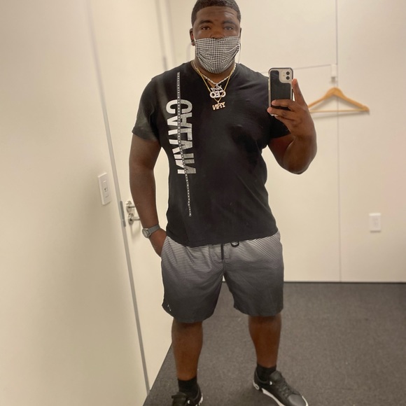 Meet your Posher, Jonathan - Picture 9 of 10